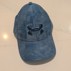 UNDER ARMOUR UA CLASSIC FIT BLUE HAT YOUTH SIZE M/L